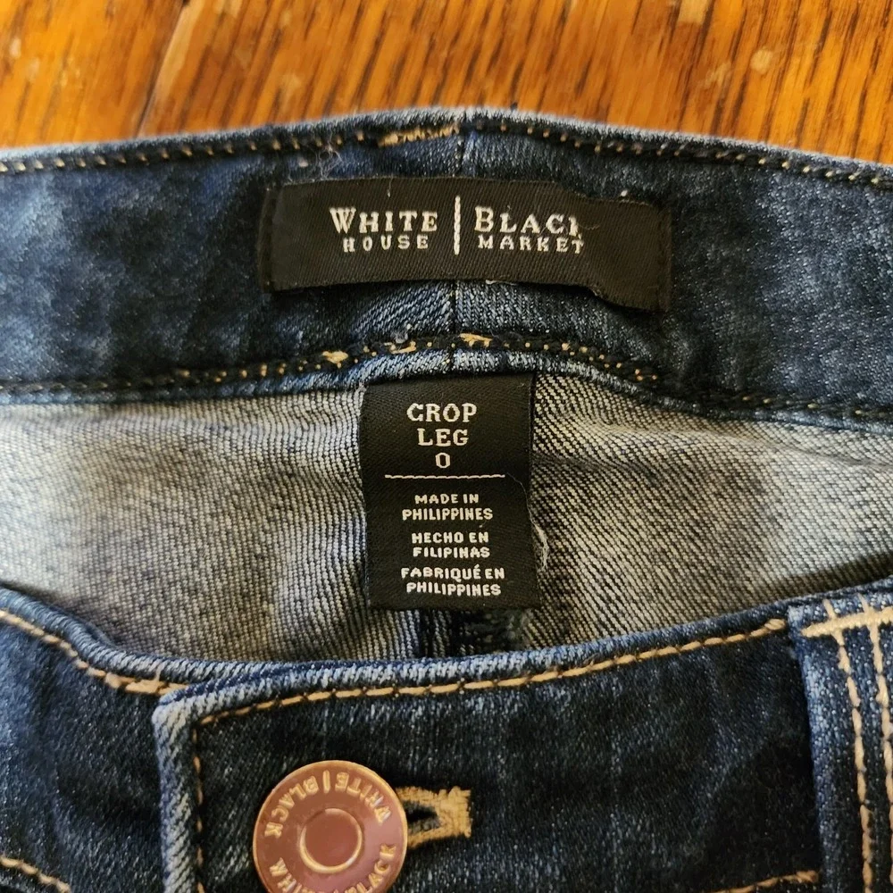 White House Black Market Crop Leg Womens Blue Jeans Size 0 Sophisticated Elevate